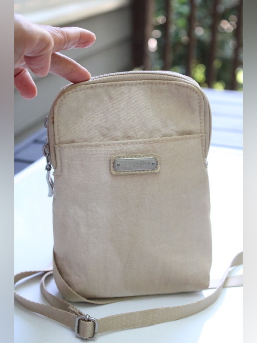Baggallini RFID crossbody bag